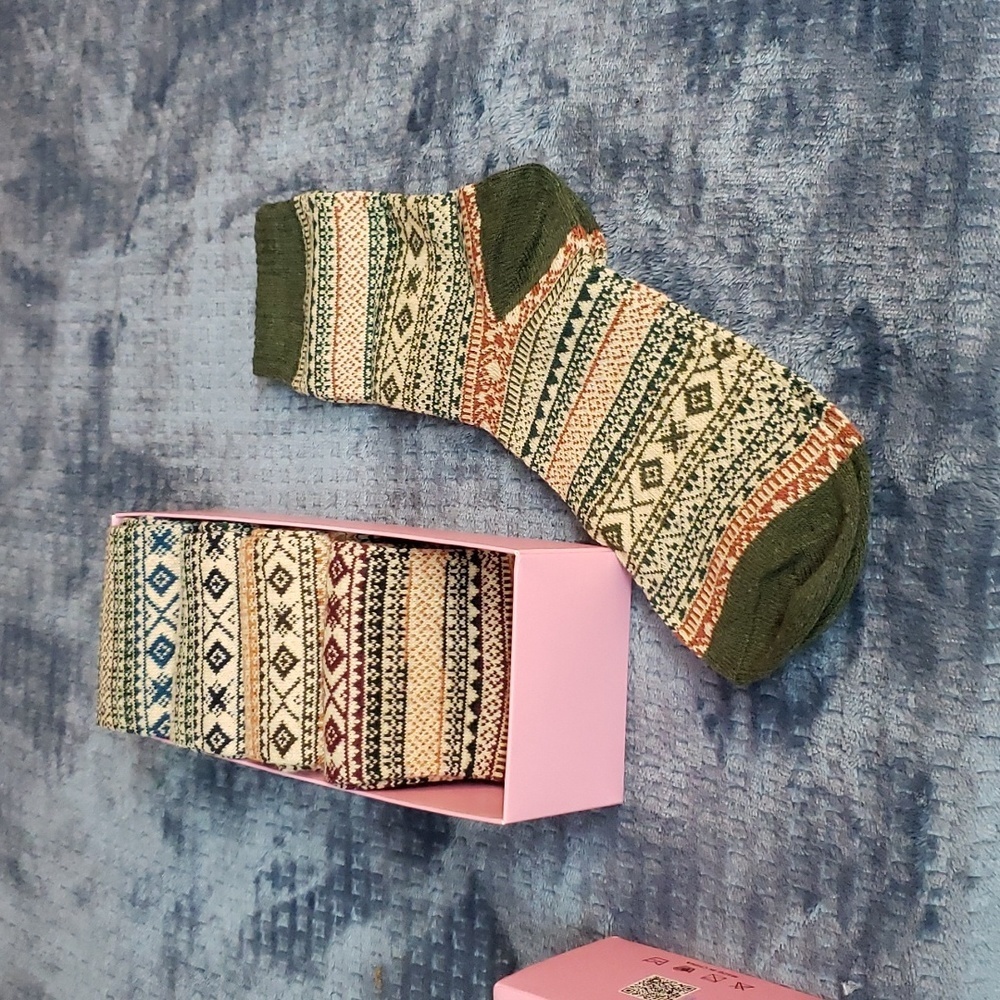 FYC 5 pairs of ladies  socks